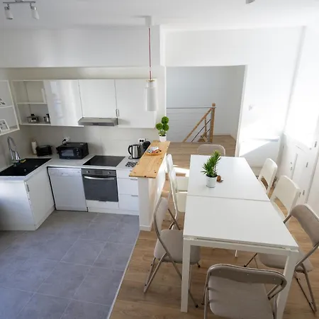 Apartamento Le Refuge Des Grands Rassemblements Châteaudun Exterior foto